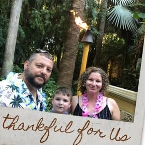 Meet your Posher, Justin-debra